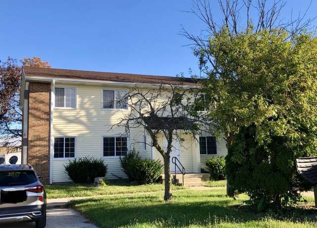 Property at 600 S East St, Gardner, IL 60424, 18 beds, 12 baths