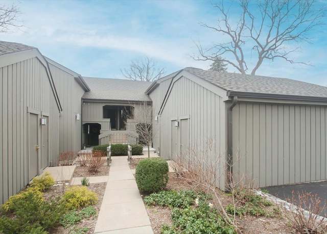 Property at 185-A Shoreline Rd Unit C-333, Lake Barrington, IL 60010, 2 beds, 2 baths