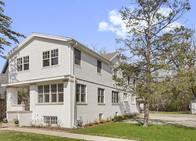 Property at 91 Wagner Rd, Northfield, IL 60093, 5 beds, 4 baths