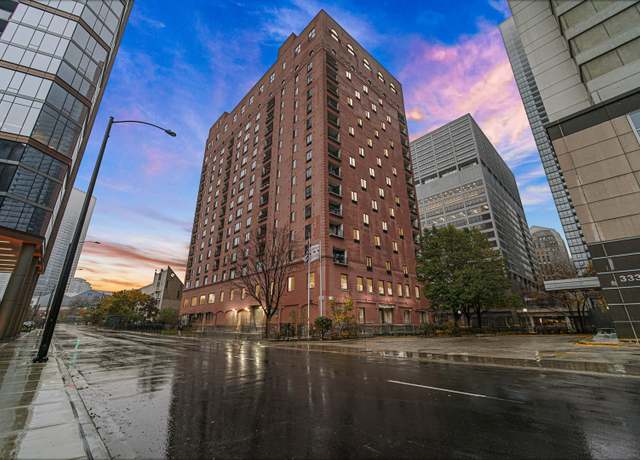 Property at 345 N Canal St #1301, Chicago, IL 60606, 2 beds, 1 bath