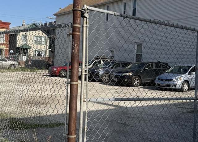 Property at 1924 S Carpenter St, Chicago, IL 60608