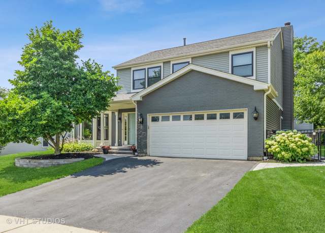 Property at 1050 Pembridge Rd, Lake Zurich, IL 60047, 4 beds, 2.5 baths