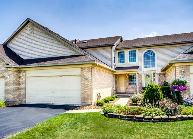 Property at 7925 Belle Rive Ct, Tinley Park, IL 60477, 3 beds, 2.5 baths