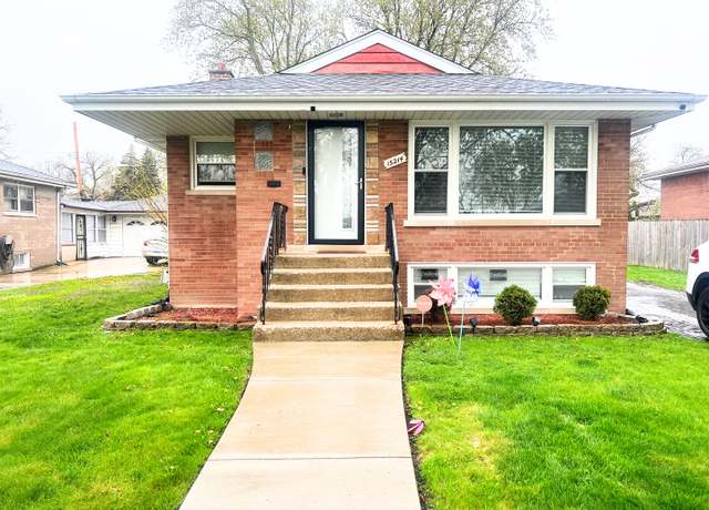 Property at 15214 Wabash Ave, South Holland, IL 60473, 5 beds, 2.5 baths