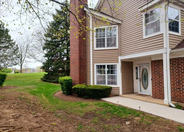Property at 1095 Saint Andrews Ct #1095, Algonquin, IL 60102, 2 beds, 2 baths