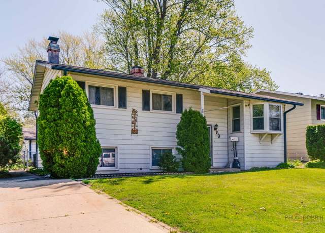 Property at 69 N Greenview Ave, Mundelein, IL 60060, 4 beds, 1.5 baths