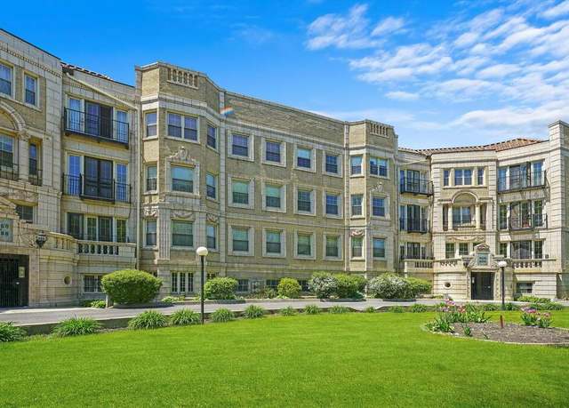 Property at 6850 S South Shore Dr Unit 2N, Chicago, IL 60649, 3 beds, 3 baths