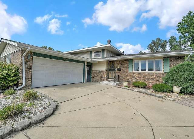 Property at 2942 193rd Pl, Lansing, IL 60438, 4 beds, 2 baths