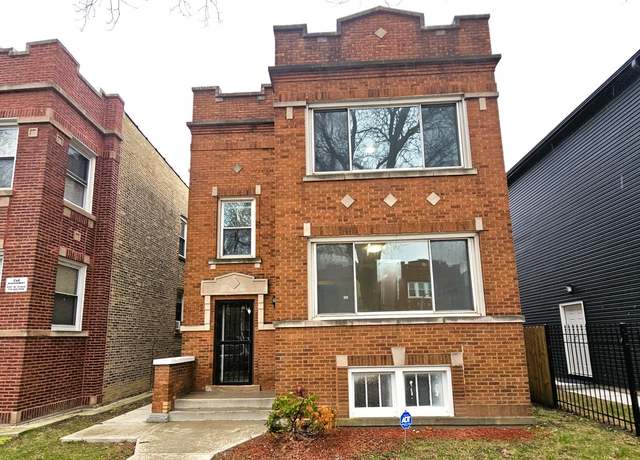 Property at 5321 W Crystal St, Chicago, IL 60651, 4 beds, 2 baths