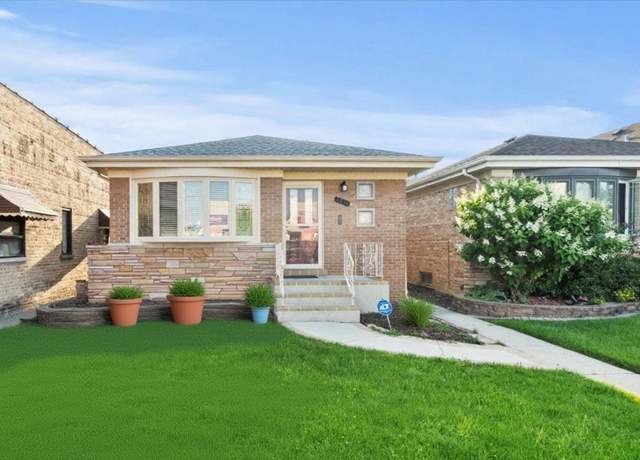 Property at 2834 N Narragansett Ave, Chicago, IL 60634, 3 beds, 2 baths