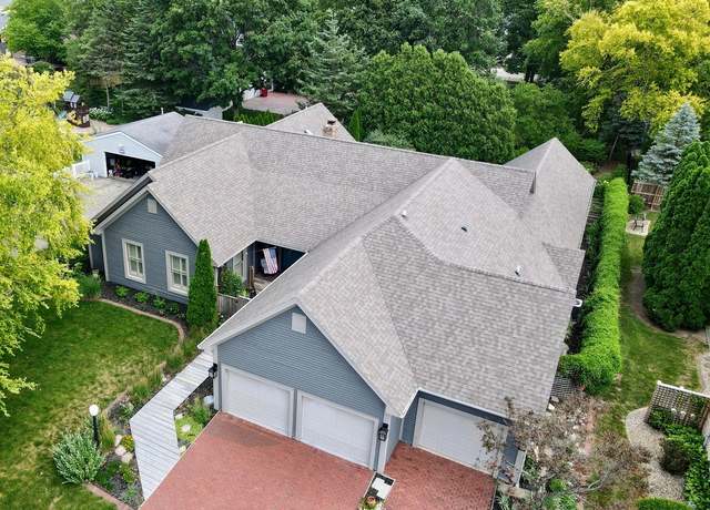 Property at 1726 Georgetown Dr, Champaign, IL 61821, 5 beds, 3 baths