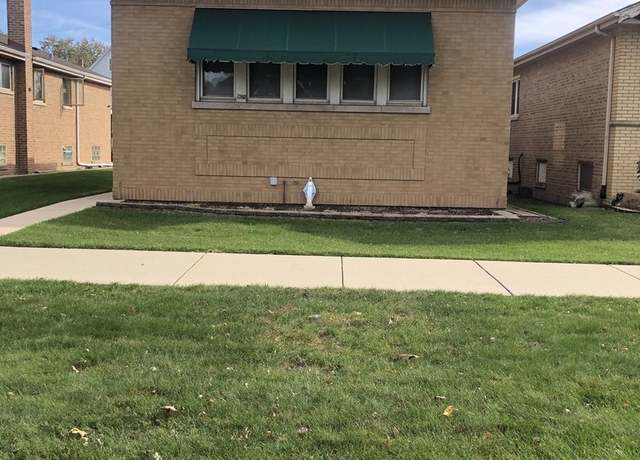 Property at 9629 S Muskegon Ave, Chicago, IL 60617, 4 beds, 1.5 baths