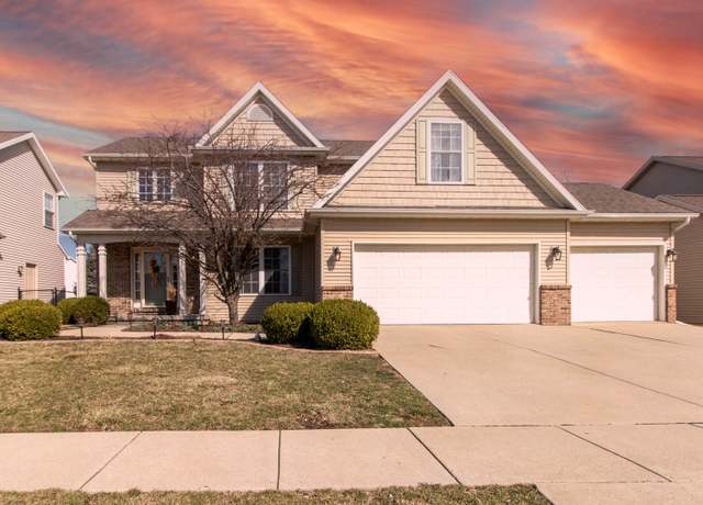Property at 3014 Sable Oaks Rd, Bloomington, IL 61704, 4 beds, 2.5 baths