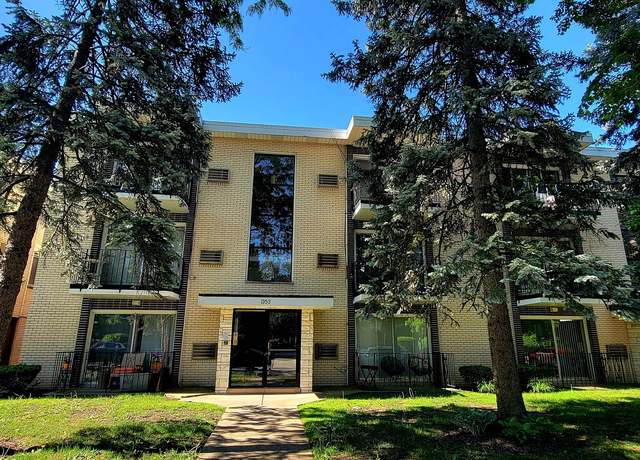 Property at 1353 Perry St #6, Des Plaines, IL 60016, 2 beds, 1 bath