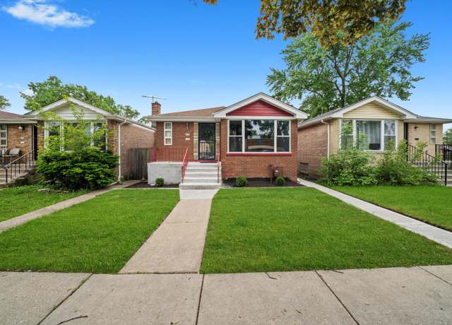 Property at 1723 W 75th Pl, Chicago, IL 60620, 5 beds, 2 baths