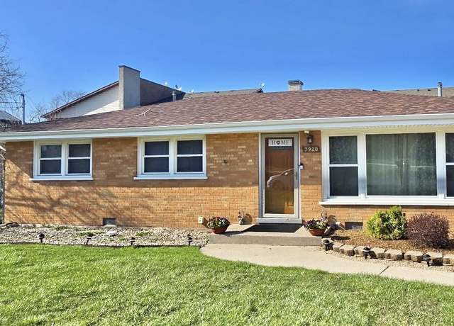 Property at 7920 W 91st St, Hickory Hills, IL 60457, 3 beds, 1 bath
