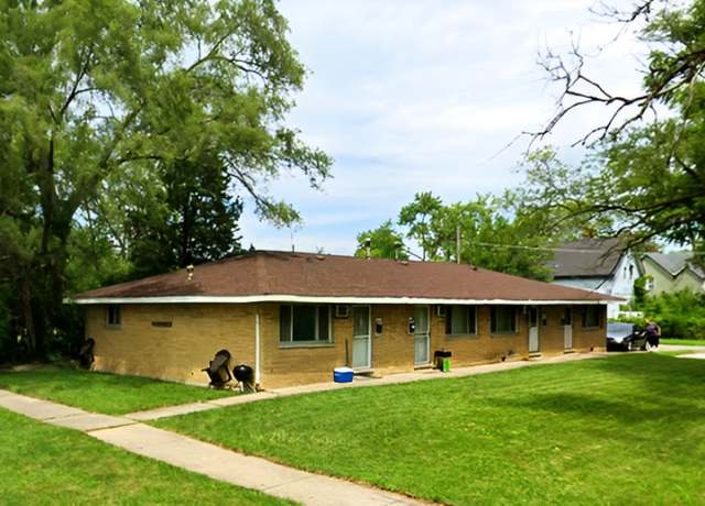 Property at 173 E 151st St, Harvey, IL 60426, 8 beds, 4 baths