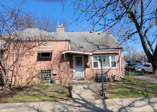 Property at 8502 Brookfield Ave, Brookfield, IL 60513, 3 beds, 2 baths