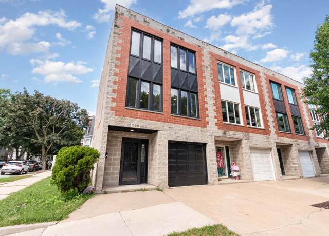 Property at 558 W 45th St, Chicago, IL 60609, 3 beds, 1.5 baths