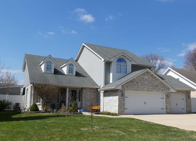 Property at 1105 Kerry Ln, Joliet, IL 60431, 3 beds, 2.5 baths