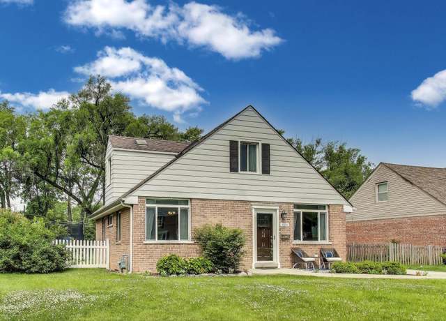 Property at 614 Beach Ave, La Grange Park, IL 60526, 4 beds, 3 baths