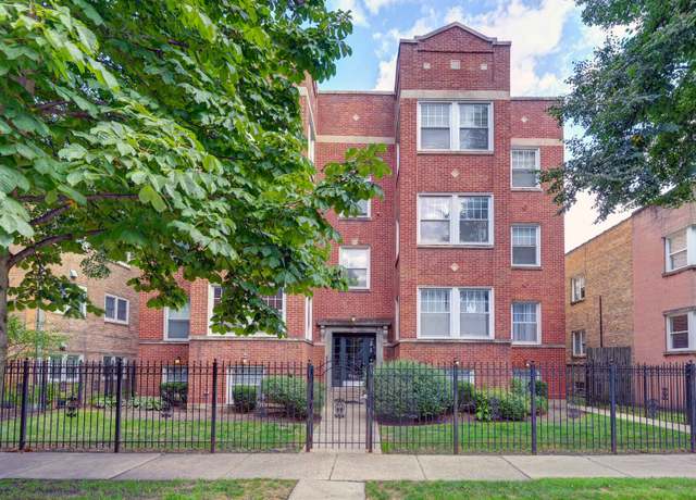 Property at 123 Callan Ave Unit 2N, Evanston, IL 60202, 3 beds, 2 baths