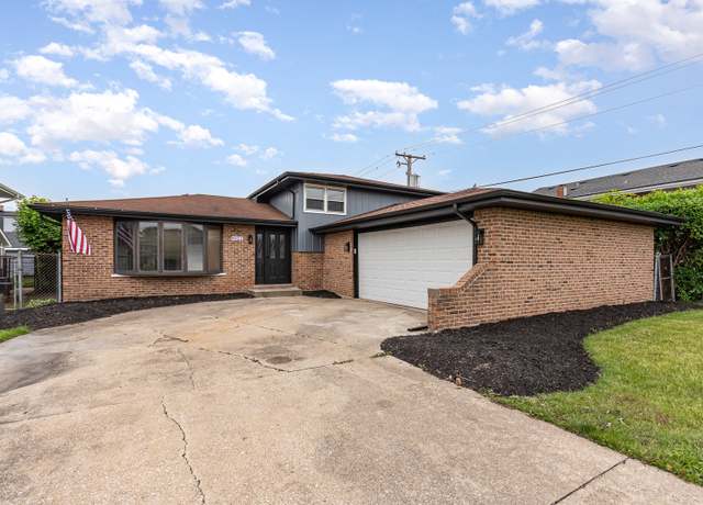 Property at 8022 Odell Ave, Bridgeview, IL 60455, 3 beds, 2 baths