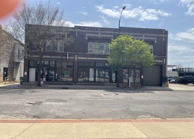 Property at 114 E Jefferson St, Joliet, IL 60432