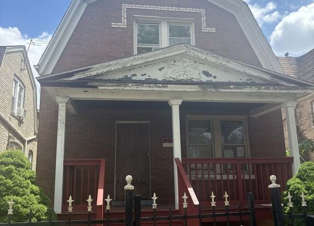 Property at 937 N Kedvale Ave, Chicago, IL 60651, 3 beds, 2 baths