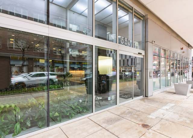 Property at 550 N St. Clair St #1702, Chicago, IL 60611, 1 bed, 1 bath