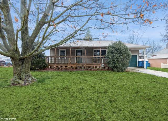 Property at 1325 Elizabeth St, Crete, IL 60417, 3 beds, 2 baths