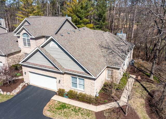 Property at 1306 Boulder Ct, Woodstock, IL 60098, 2 beds, 2 baths
