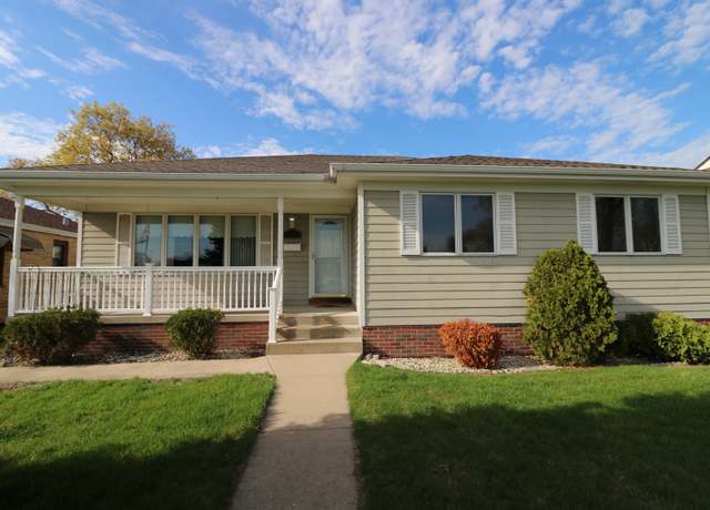 Property at 2730 Ridge Rd, Lansing, IL 60438, 4 beds, 3 baths
