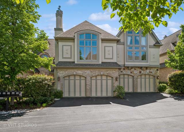 Property at 1559 S Paul Le Comte Ct, Palatine, IL 60067, 2 beds, 3.5 baths