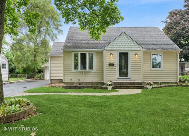 Property at 238 Weaver Dr, Cary, IL 60013, 3 beds, 1.5 baths