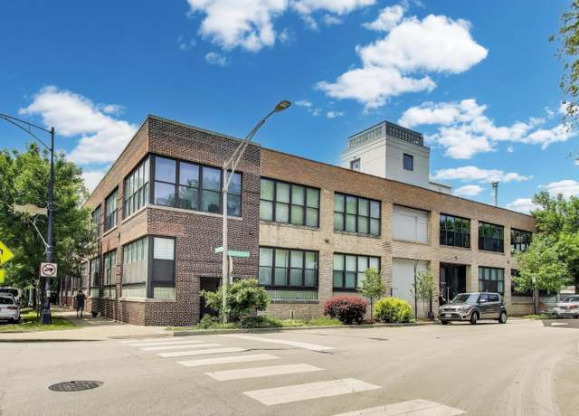 Property at 2804 N Lakewood Ave #102, Chicago, IL 60657, 2 beds, 1 bath