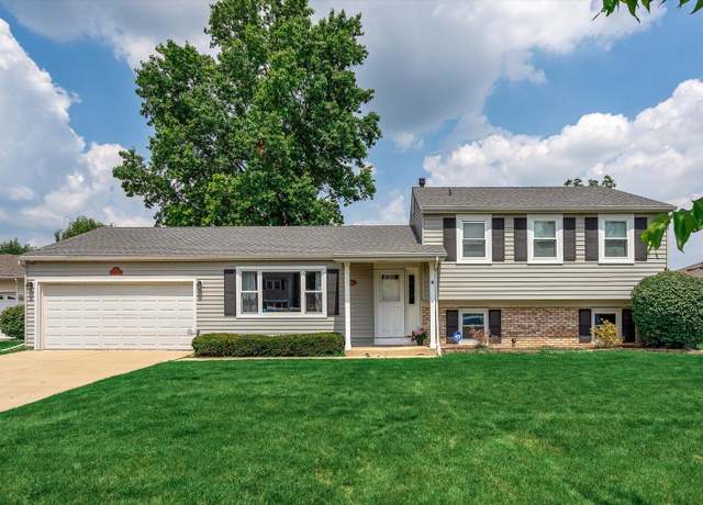 Property at 1314 Colwyn Dr, Schaumburg, IL 60194, 3 beds, 2 baths