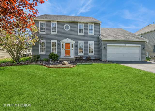 Property at 1203 Saddle Ridge Trl, Cary, IL 60013, 5 beds, 2.5 baths