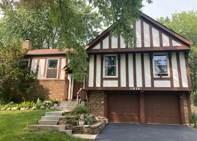 Property at 1916 Saginaw Ct, Naperville, IL 60565, 4 beds, 2 baths