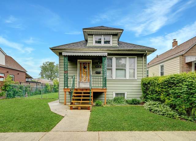 Property at 5110 W Carmen Ave, Chicago, IL 60630, 2 beds, 1 bath