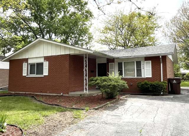 Property at 708 Blackhawk Dr, University Park, IL 60484, 3 beds, 2 baths