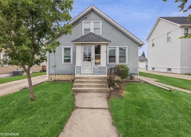 Property at 527 W Green St, Bensenville, IL 60106, 3 beds, 1 bath
