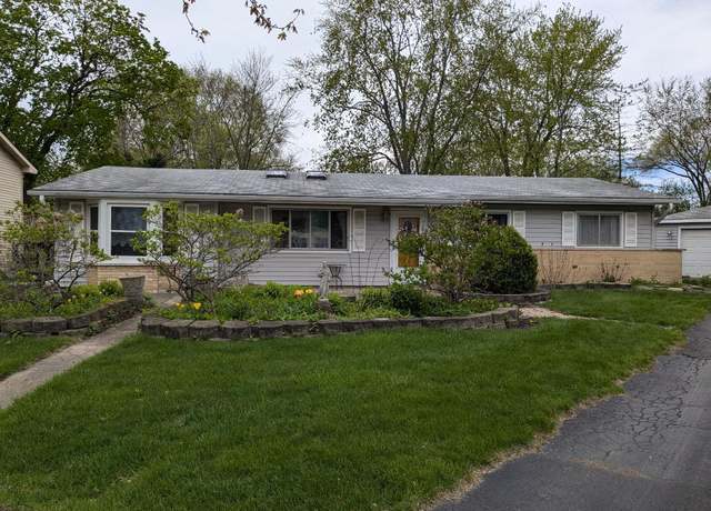 Property at 7202 Edgebrook Ln, Hanover Park, IL 60133, 4 beds, 1.5 baths