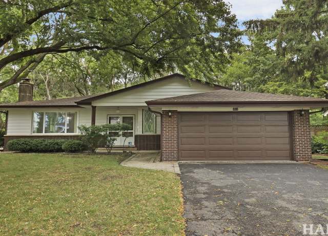 Property at 1511 Sequoia Trl, Glenview, IL 60025, 4 beds, 2.5 baths
