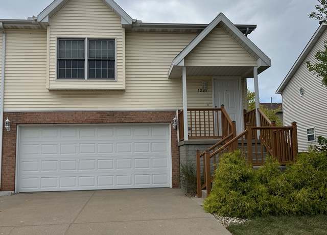 Property at 1227 Beacon Hill Ct, Normal, IL 61761, 3 beds, 3 baths