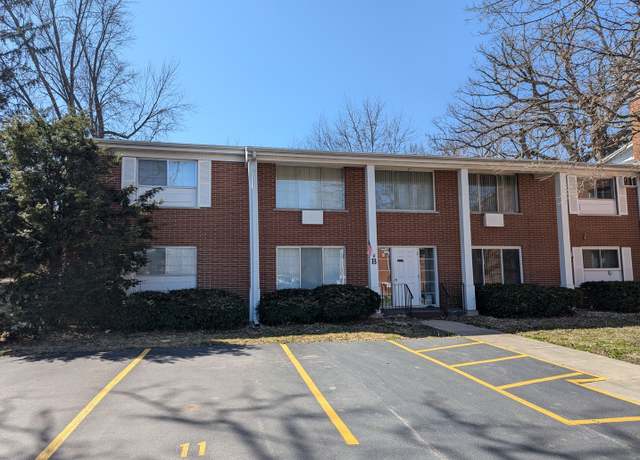 Property at 124 N Whistler Ave Unit B1, Freeport, IL 61032, 2 beds, 1 bath