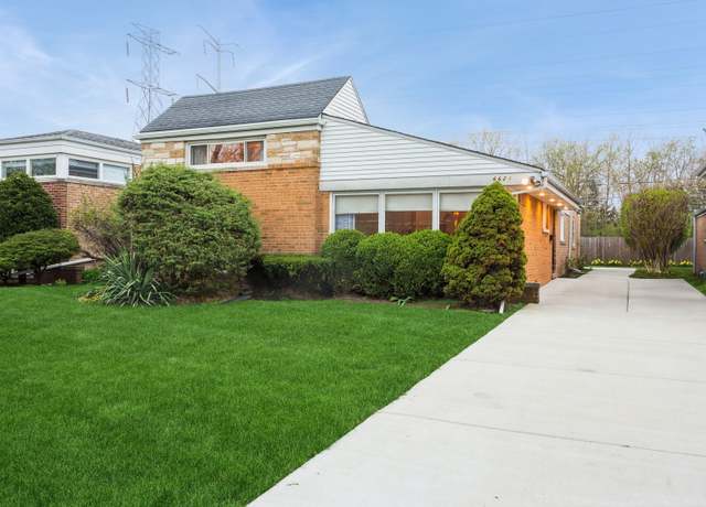 Property at 6624 N Kenneth Ave, Lincolnwood, IL 60712, 3 beds, 2 baths
