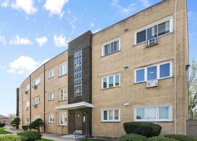 Property at 10332 S Pulaski Rd #307, Oak Lawn, IL 60453, 2 beds, 2 baths