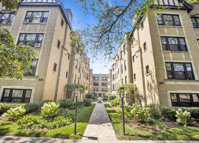 Property at 826 Michigan Ave Unit 2B, Evanston, IL 60202, 2 beds, 2 baths