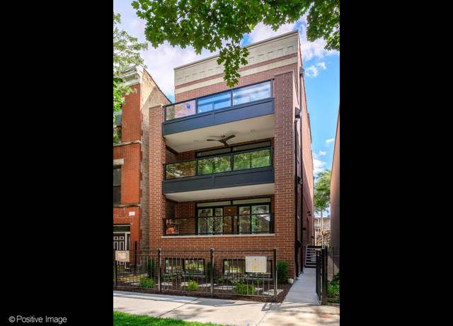 Photo of 2017 W Crystal St #2, Chicago, IL 60622
